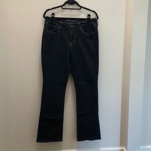 Old Navy Curvy Jeans